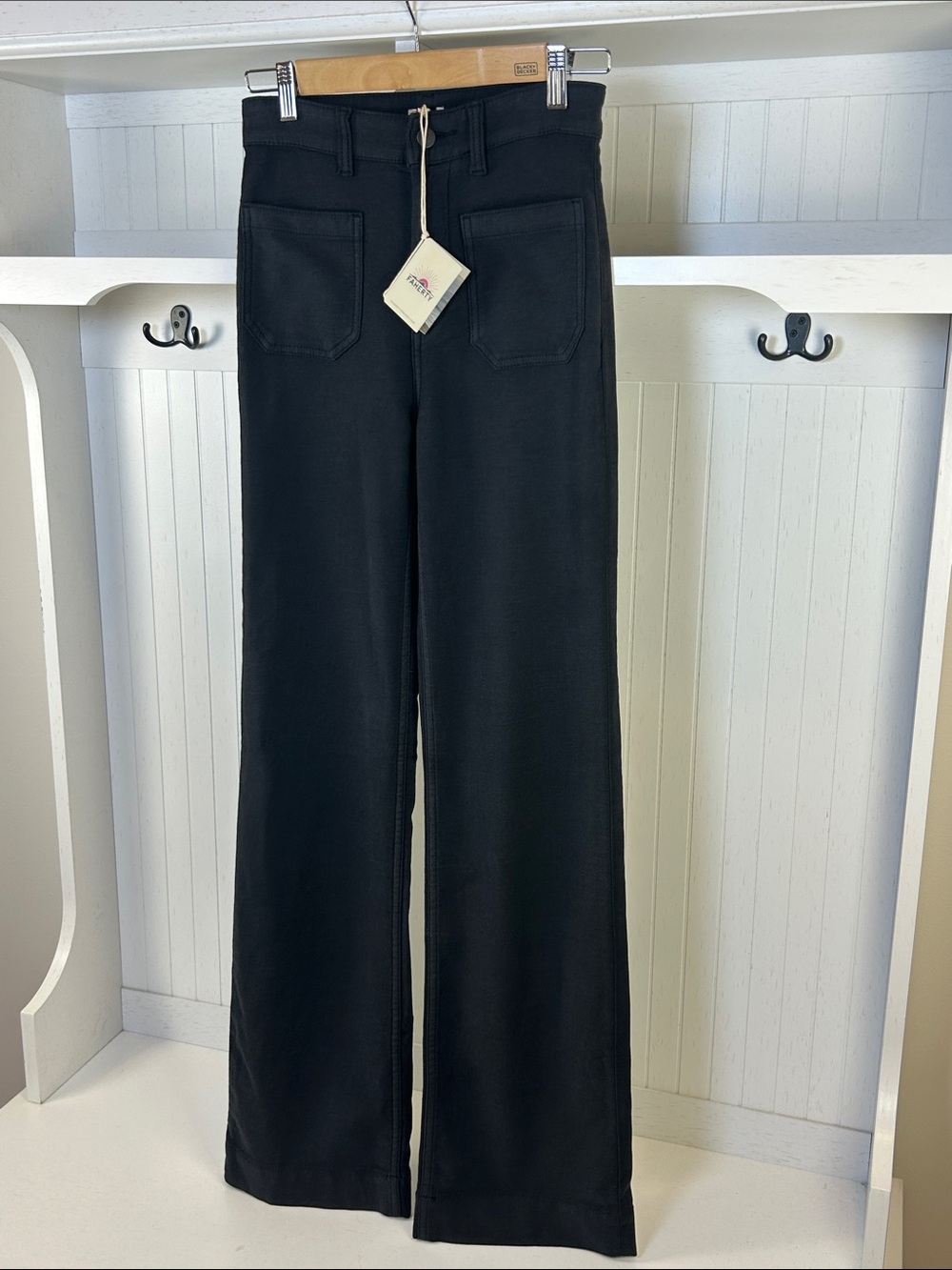 NWT Faherty Patch Pocket Wide Leg Pants 25